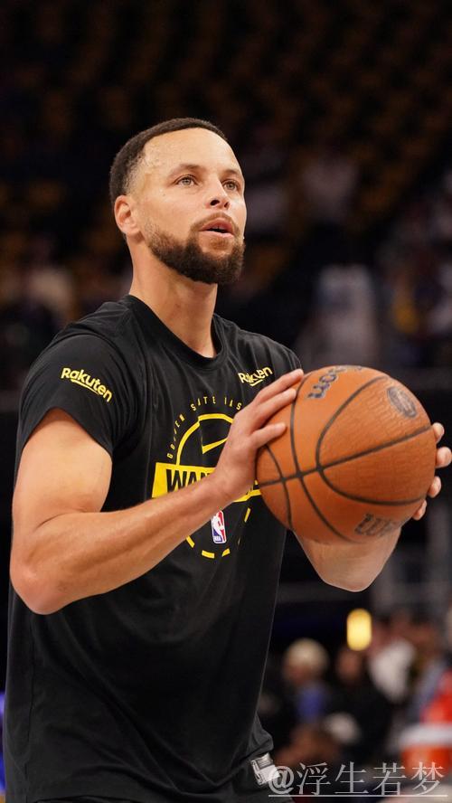 库里表现亮眼满分，勇士6人低迷不敌森林狼127-120